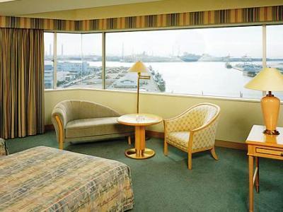 Tower Makuhari 4*